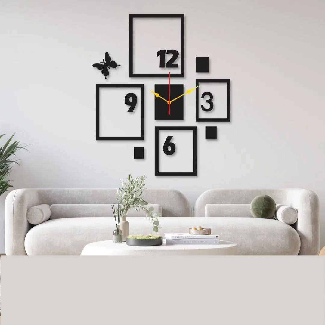 New 4 Frame Wall Clock
